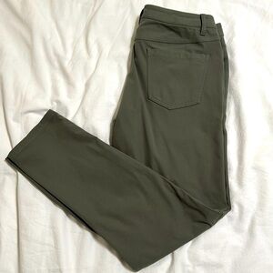Lululemon ABC Slim 32x30 Sage Grey pant